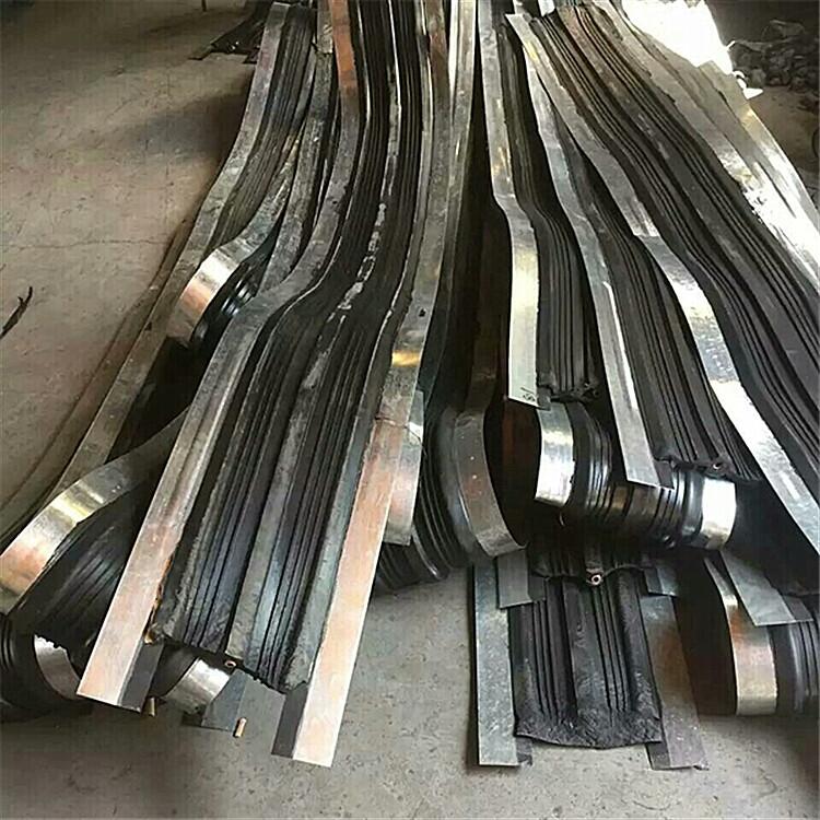 武汉致远建设集团等取得箱涵变形缝处止水带保护机构专利包覆保护止水带避免外力冲击